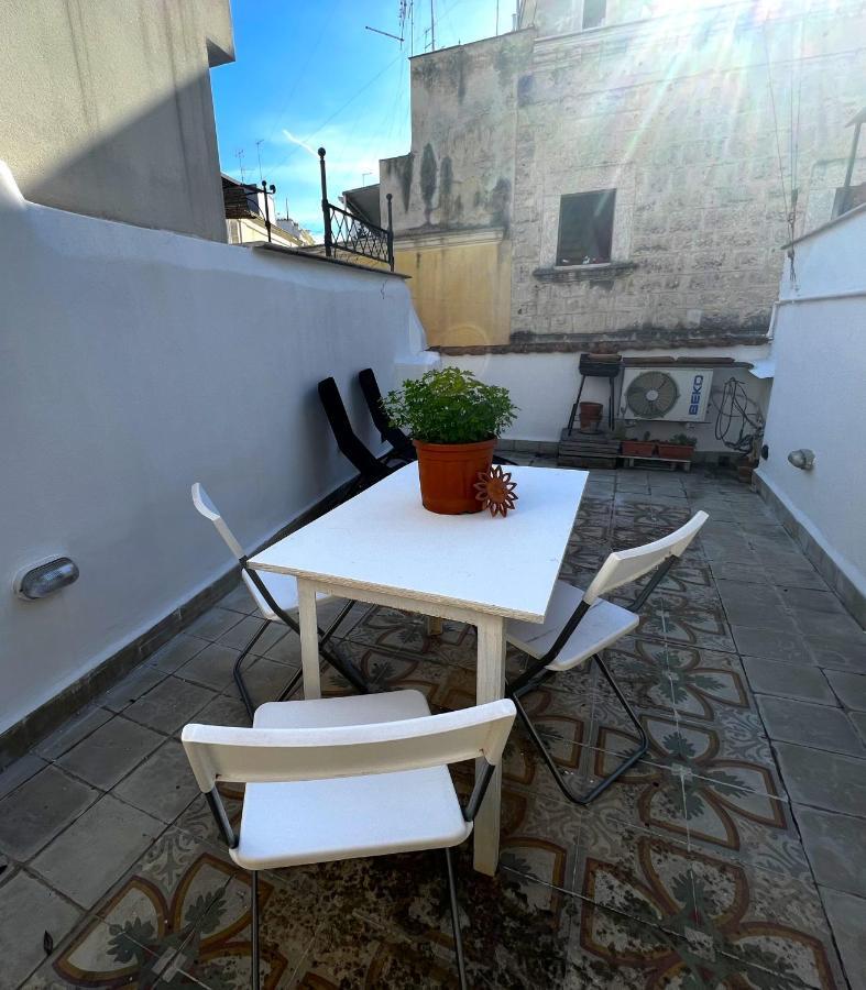 Palazzo Barone,Nel Cuore Del Borgo Antico. Apartment Bari Exterior photo
